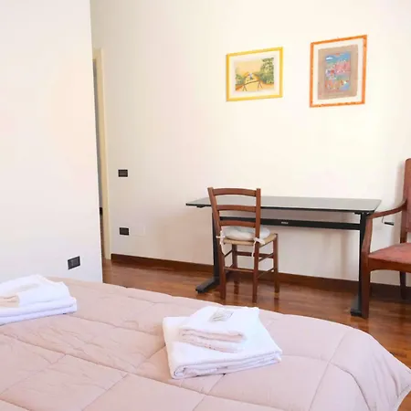 Апартаменты Vr - Residenza Leo