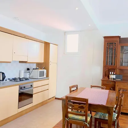 Vr - Residenza Leo Верона